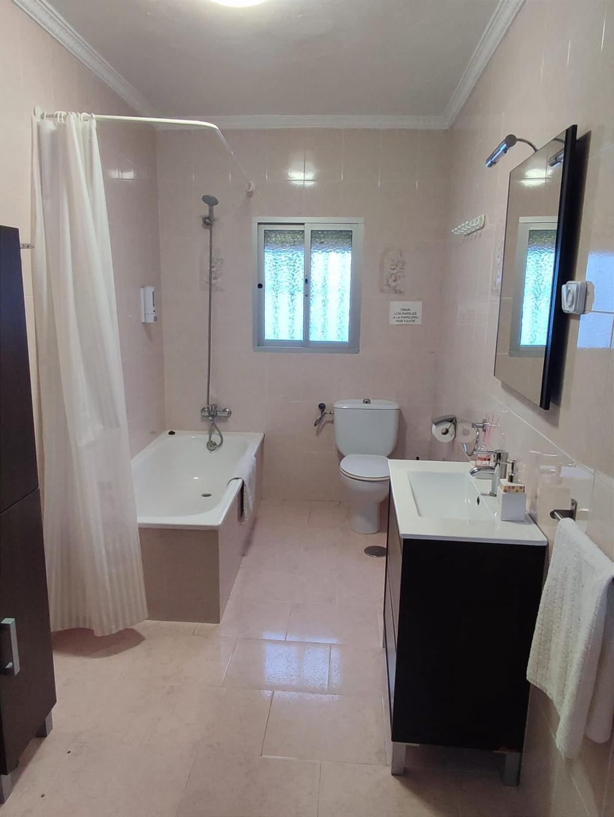 La Casita Del Sillero Villa ฮิเมนา เด ลา ฟรอนเตรา ภายนอก รูปภาพ